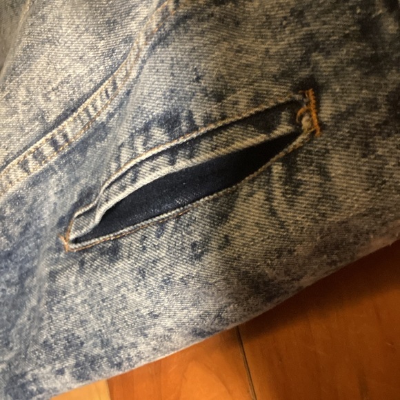 Reason Jean Jacket - Picture 4 of 7